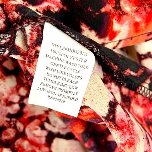 Notations red floral long sleeve bottom down blouse Size PS New with Tag - Picture 5 of 9